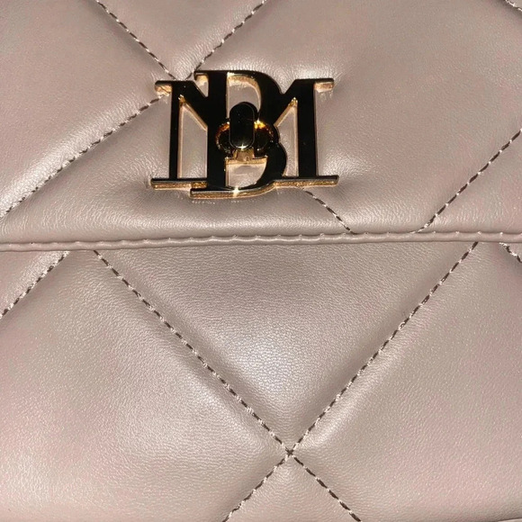 Badgley Mischka CrossBody Bag - Picture 3 of 5